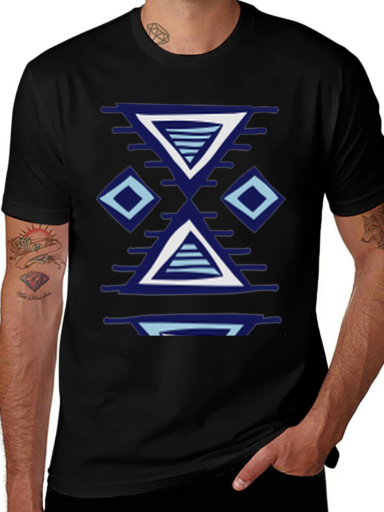 Geometric Patterned Black T-Shirt