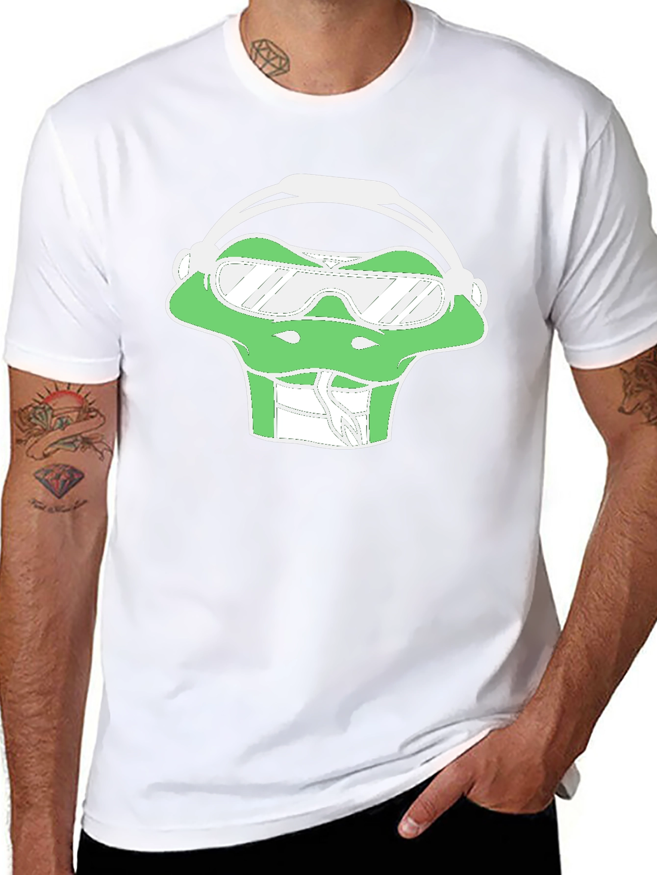 Cool Frog Graphic Tee - Black Cotton Casual Wear