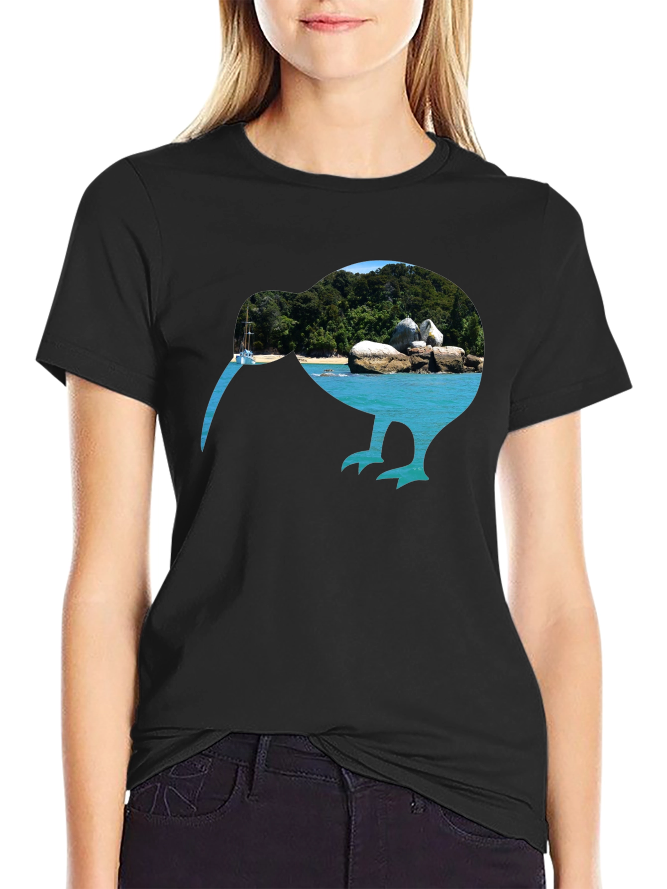 Kiwi Beach Graphic Tee - Black Cotton T-Shirt