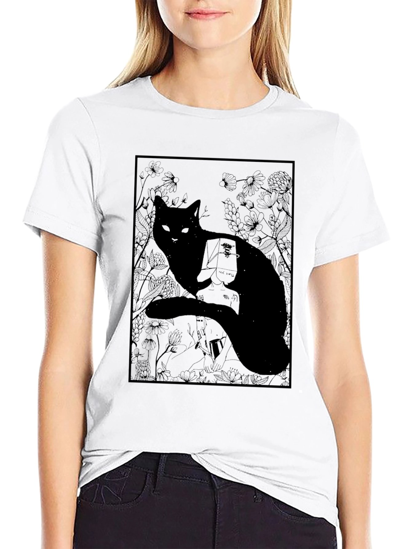 Black Cat Graphic Print T-Shirt