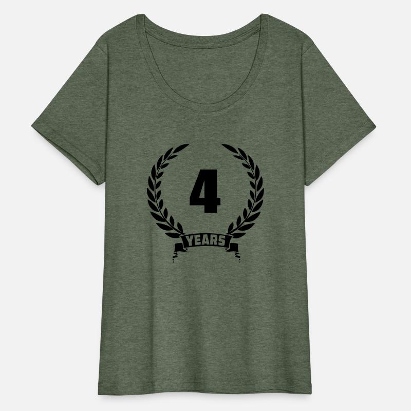 Laurel wreath 4 years with number and text banner