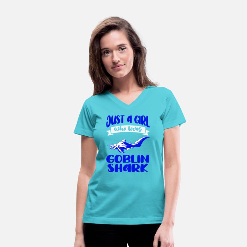 Loves Goblin Shark Gift