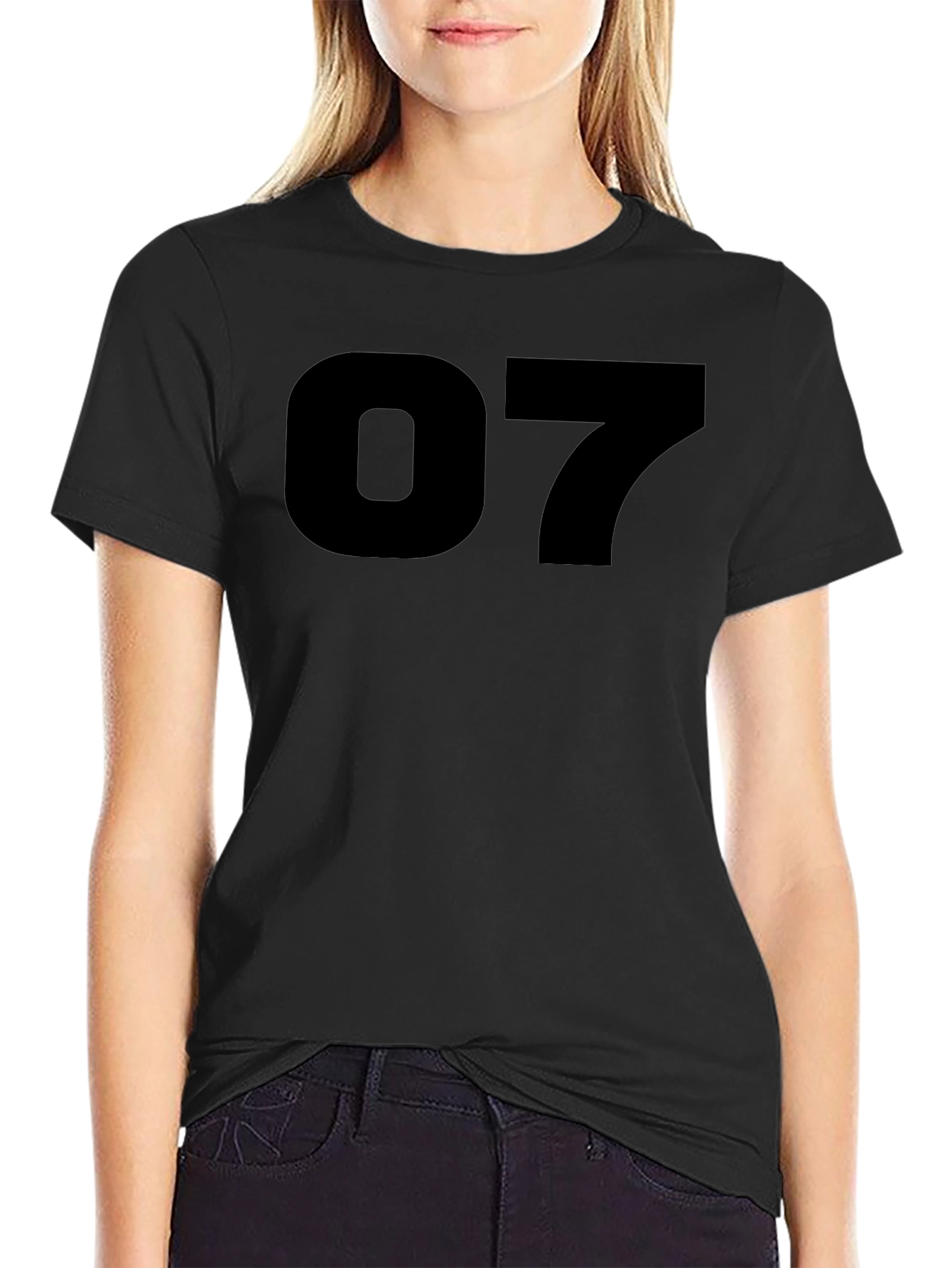 Bold 07 Graphic T-Shirt - Casual Comfort