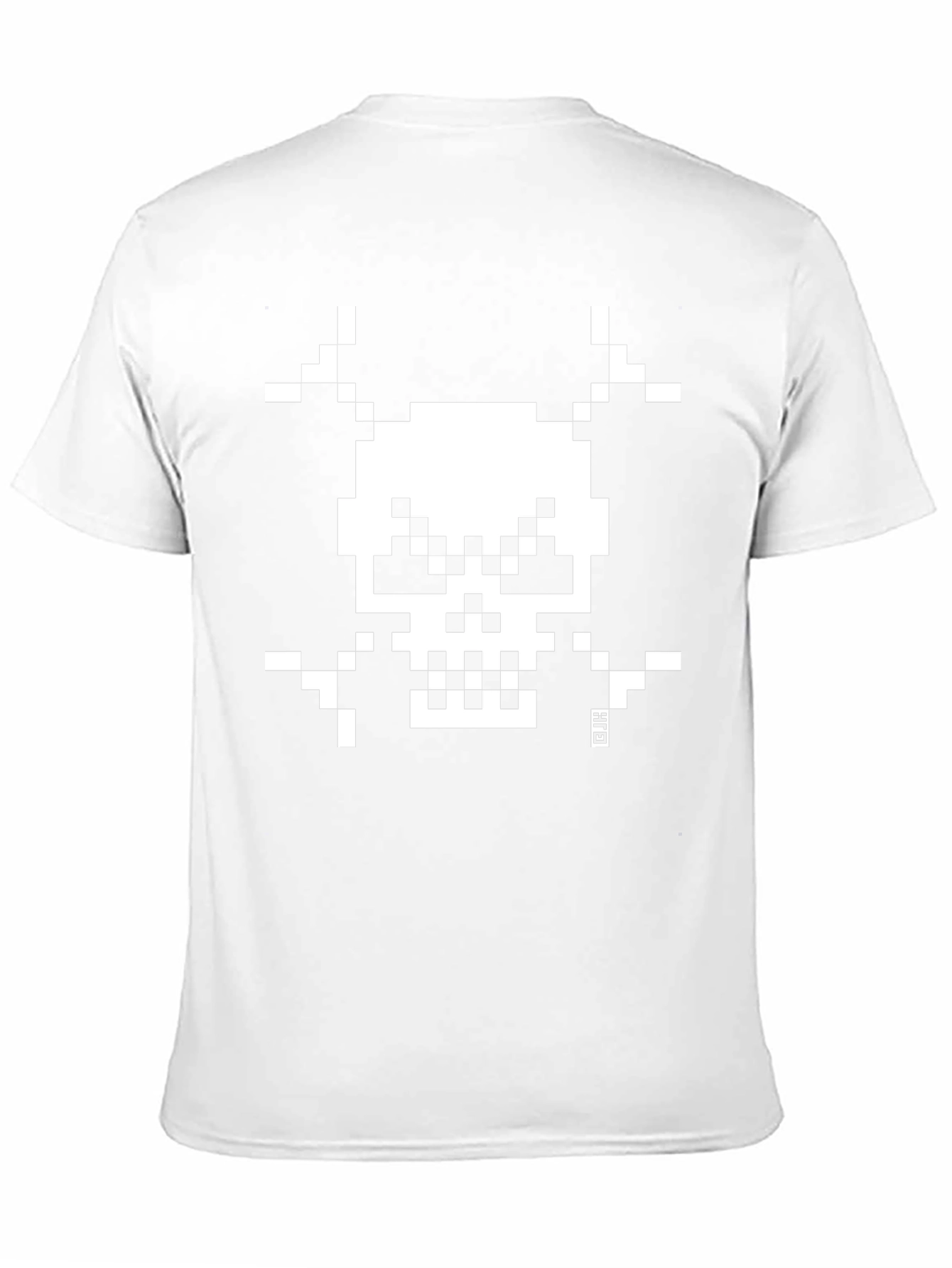 Pixel Skull T-Shirt - Retro Gaming Style