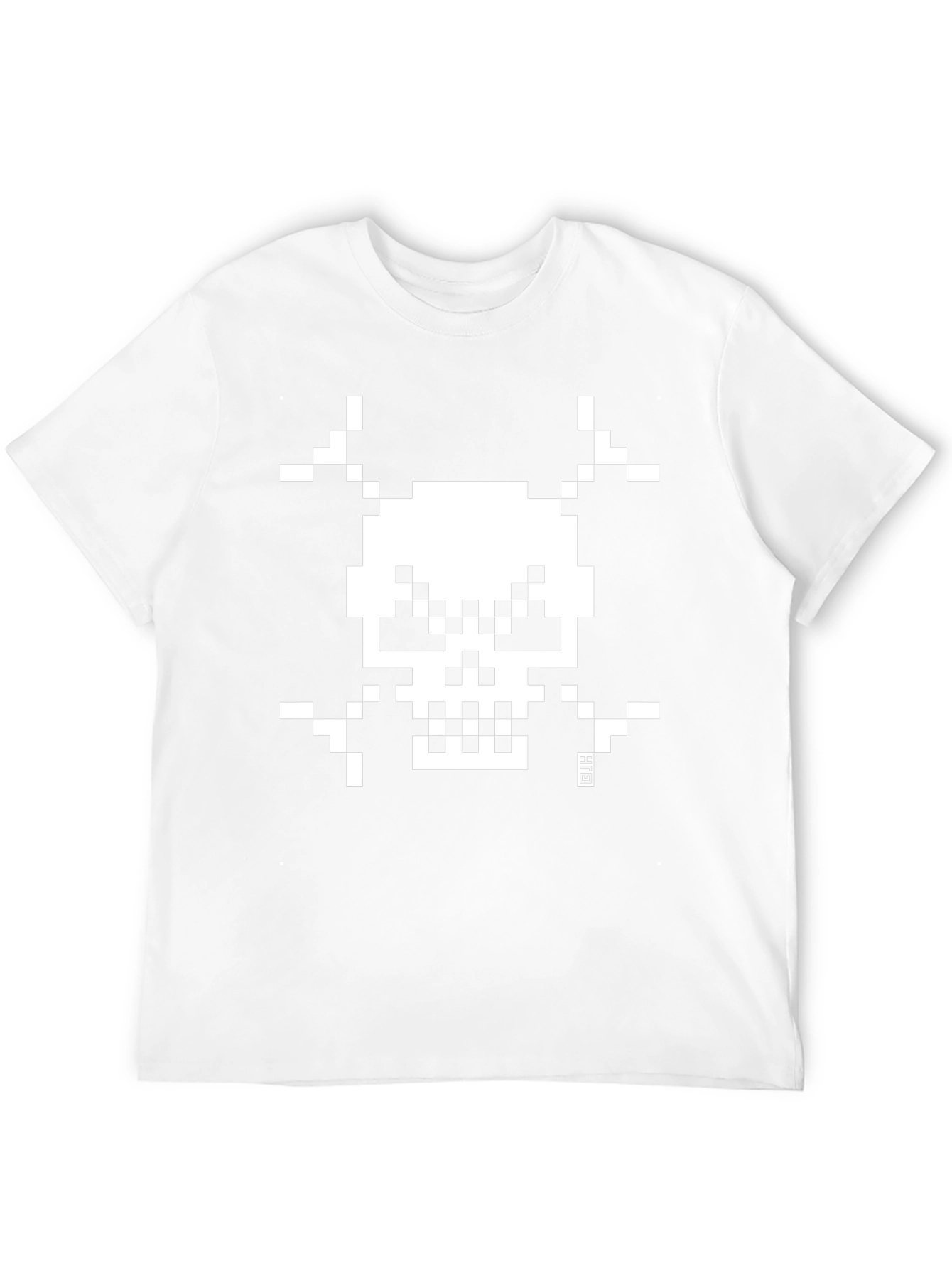 Pixel Skull T-Shirt - Retro Gaming Style