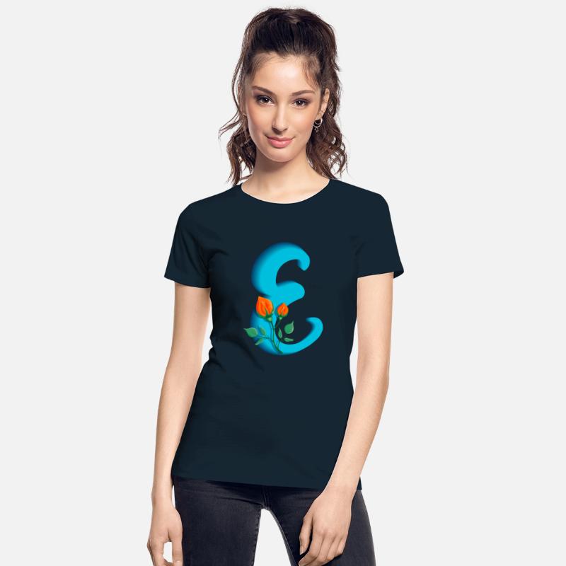 Three dimensional capital letter E rose monogram